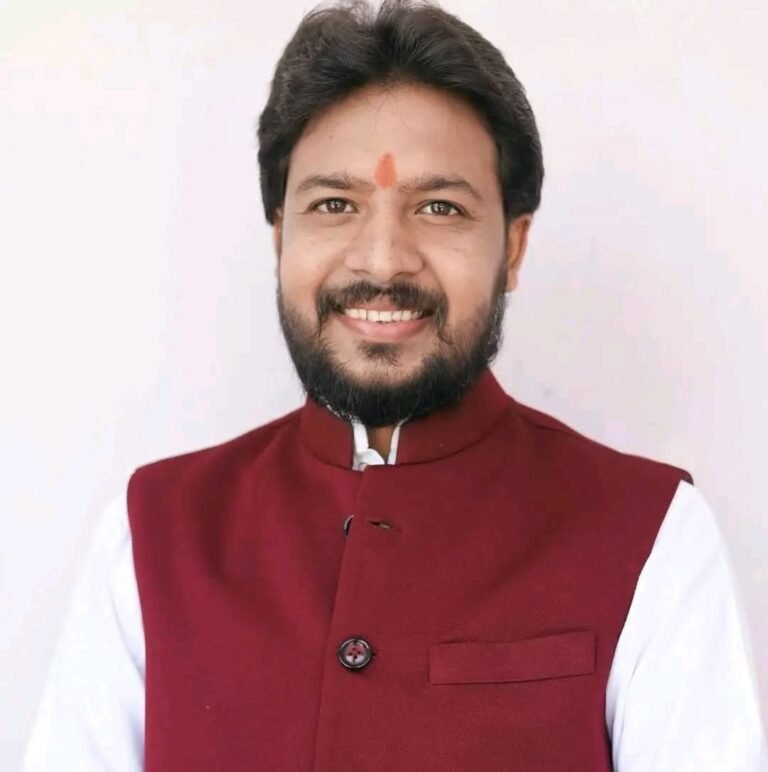जन्मदिन पर मिला दोहरा उपहार, दिलीप पटेल बने भाजपा युवा मोर्चा के जिला अध्यक्ष