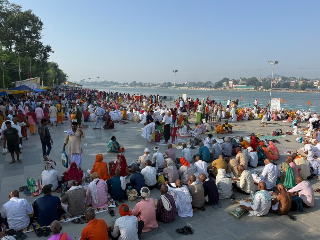 पितृपक्ष मेला 2026में अबतक कुल 32,94, 200श्रद्धालुओं/पिंडदानियों/तीर्थयात्रियों का गयाजी में हुआ आगमन l 1 पितृपक्ष मेला 2026में अबतक कुल 32,94, 200श्रद्धालुओं/पिंडदानियों/तीर्थयात्रियों का गयाजी में हुआ आगमन l - गया, बिहार