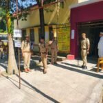 गोरखपुर-फैजाबाद खण्ड शिक्षक निर्वाचन-2026 को सकुशल सम्पन्न कराये जाने के दृष्टिगत अपर जिलाधिकारी व अपर पुलिस अधीक्षक द्वारा द्वारा क्षेत्राधिकारी शोहरतगढ़ के साथ तहसील शोहरतगढ़ के