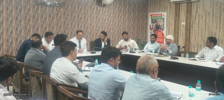 सीतापुर में 1 नवंबर को लगेगा जिला विधिक सेवा प्राधिकरण का मेगा कैंप, विकास भवन में तैयारियों की समीक्षा।
