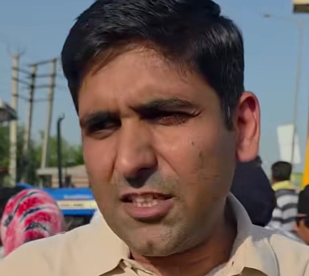 असंध मे किसानो ने खत्म किया रोड जाम।