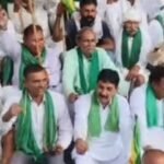 करनाल मे किसानो का धरना।