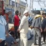 निसिंग मे आज किसानो ने GT रोड किया जाम।