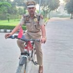 नशा मुक्ति का संदेश लेकर राजकीय कन्या उच्च माध्यमिक विद्यालय पहुँचे डॉ. अशोक कुमार वर्मा -नारी शक्ति समाज को नशा मुक्त बनाने में निभा सकती है महत्वपूर्ण भूमिका