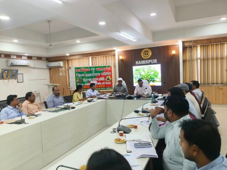 27 अक्ट्रबर, 2026% म पौधरोपण के बाद पौधों का संरक्षण और शत-प्रतिशत जियो-टैगिंग सनिश्चित करें सभी विभागः जिलाधिकारी भएक सप्ताह में जियो-टैगिंग पूर्ण कर इसी माह पोर्टल पर डे