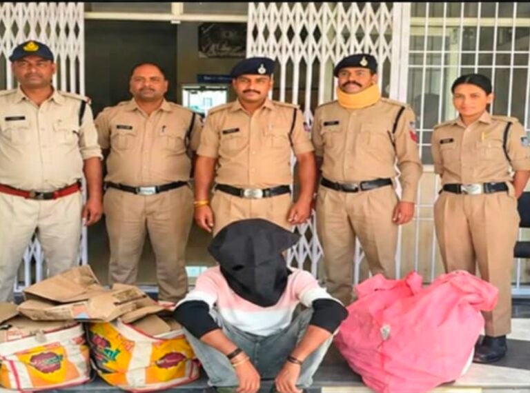जिला रिपोर्टर सुरेश चौहान आगर मालवा *बीजानगरी तिराहे पर पुलिस का ‘शराब ऑपरेशन’, 65.500 बल्क लीटर अवैध शराब जब्त* *बिना नंबर की बाइक पर शराब की खेप लेकर जा रहा आरोपी गिरफ्तार, 323