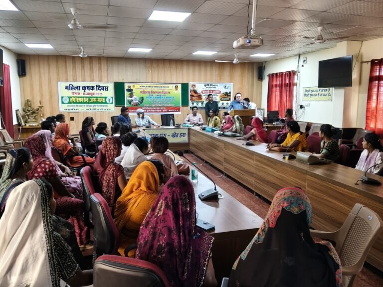 जिला रिपोर्टर सुरेश चौहान नगर मालवा मध्य प्रदेश खेतों की सेहत से पर्यावरण संरक्षण तक, महिला किसानों ने सीखे प्राकृतिक खेती के गुर आगर के कृषि विज्ञान केंद्र में महिला किसान दिवस प