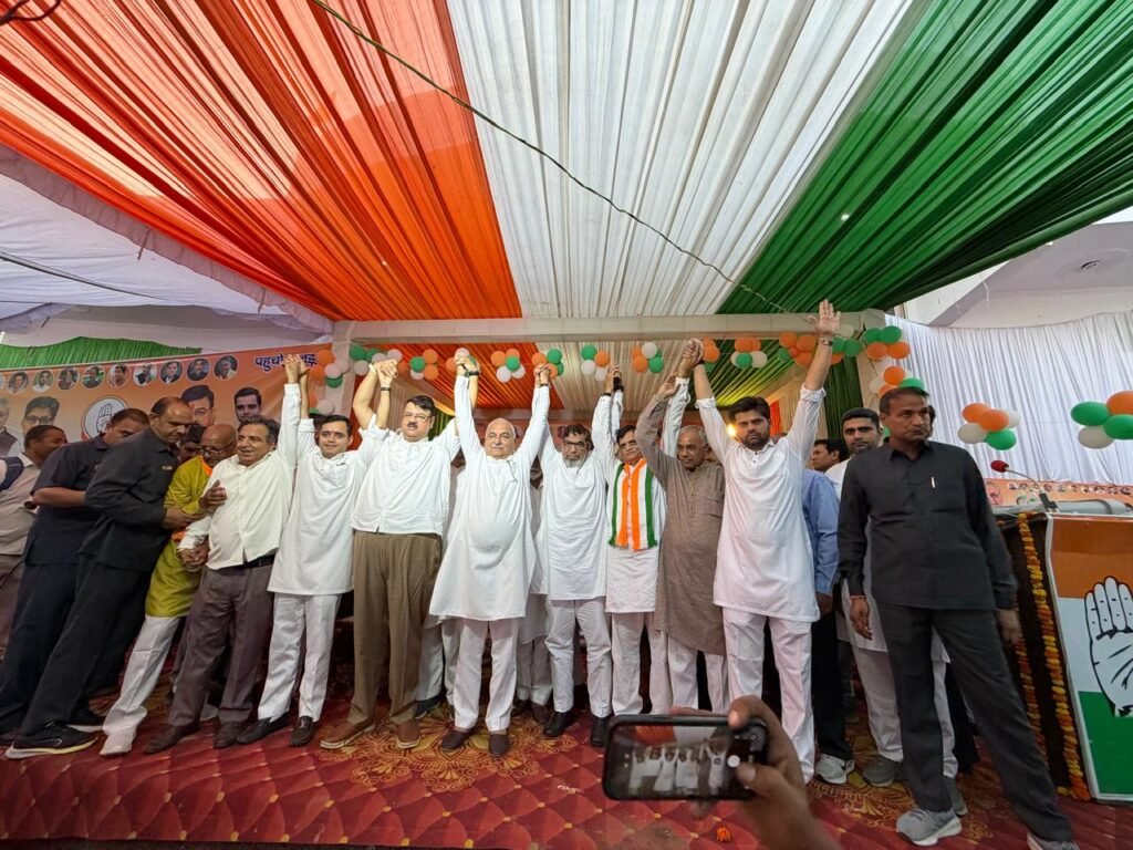 तालडू में कांग्रेस का ब्लॉक सम्मेलन आयोजित संगठन को जमीन स्तर पर मजबूत करने पर दिया जोर 1 तालडू में कांग्रेस का ब्लॉक सम्मेलन आयोजित संगठन को जमीन स्तर पर मजबूत करने पर दिया जोर - नूँह, हरियाणा