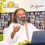 विश्व मानसिक स्वास्थ्य दिवस पर श्री श्री रविशंकर का संदेशप्रेस नोट: विश्व मानसिक स्वास्थ्य दिवस पर गुरुदेव श्री श्री रविशंकर का संदेश — दयालुता, ध्यान और श्वास तकनीकों से सुदृढ़ ब