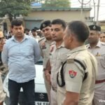 वंचित को तस्कर शाहिद उर्फ आडवाणी की अंतिम संस्कार हंगामा परिजनों ने एनकाउंटर को बताया हत्या।