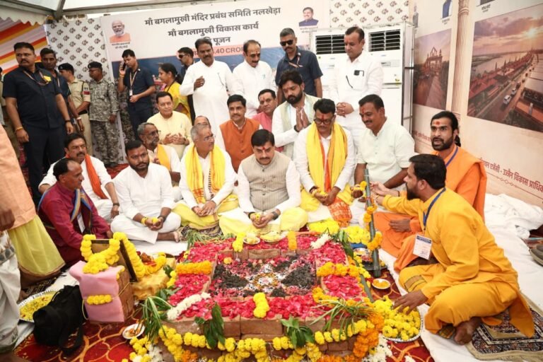 जिला रिपोर्टर सुरेश चौहान आगर मालवा मध्य प्रदेश नलखेड़ा में 85.40 करोड़ से बनेगा भव्य देवी लोक, मुख्यमंत्री डॉ. मोहन यादव ने किया भूमि-पूजन 108 फीट ऊंचा होगा मंदिर का शिखर, 55 एकड