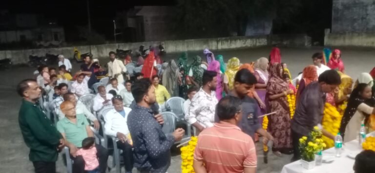 वाल्मीकि समाज ने नवनिर्वाचित पालिका अध्यक्ष एवं उपाध्यक्ष का किया स्वागत-अभिनंदन