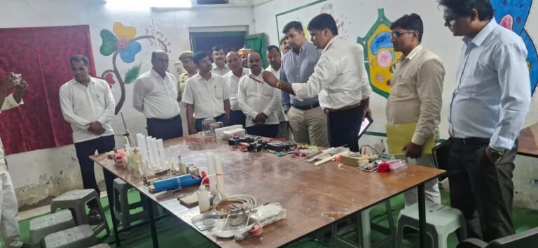 रिपोर्टर-अनिरुद्ध /विशेष सचिव आबकारी विभाग अभिषेक आनन्द द्वारा विकास खंड पौली का भ्रमण कर योजनाओं कर लिया गया जायजा ग्राम चकिया में जन चौपाल संवाद एवं समीक्षा कार्यक्रम का आयोजन