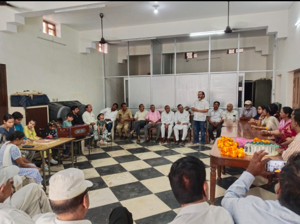 सेवा संकल्प अभियान के तहत अंध विद्यालय में चला स्वच्छता अभियान - MAHENDRAGARH, हरियाणा