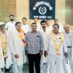 कांठ के तहसील बार सभागार में हुआ यात्रा से लौटे अधिवक्ताओं का सम्मान