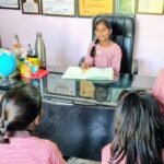 कांठ: मिशन शक्ति के अंतर्गत छात्रा गोशिया बनी एक दिन की प्रधानाध्यापक