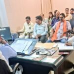 कांठ में उपजिलाधिकारी ने दिए निर्देश गोवंश आश्रय स्थलों की समस्याओं का हो निस्तारण