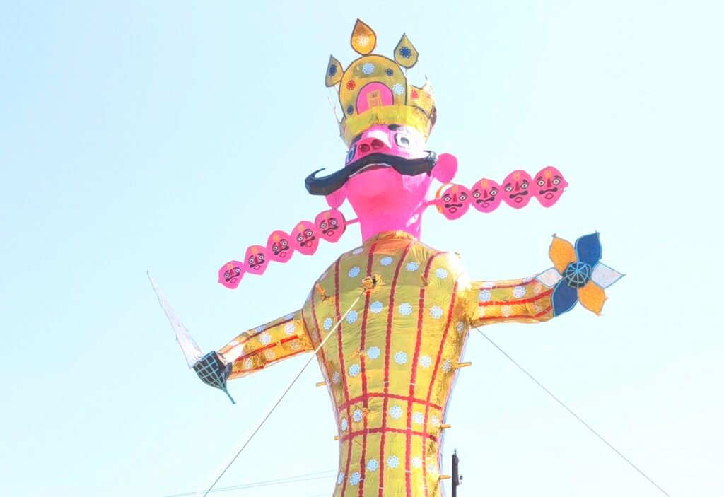 कांठ में दशहरा मेले की तैयारियों का अधिकारियों ने लिया जायजा 1 कांठ में दशहरा मेले की तैयारियों का अधिकारियों ने लिया जायजा - MORADABAD, उत्तर प्रदेश