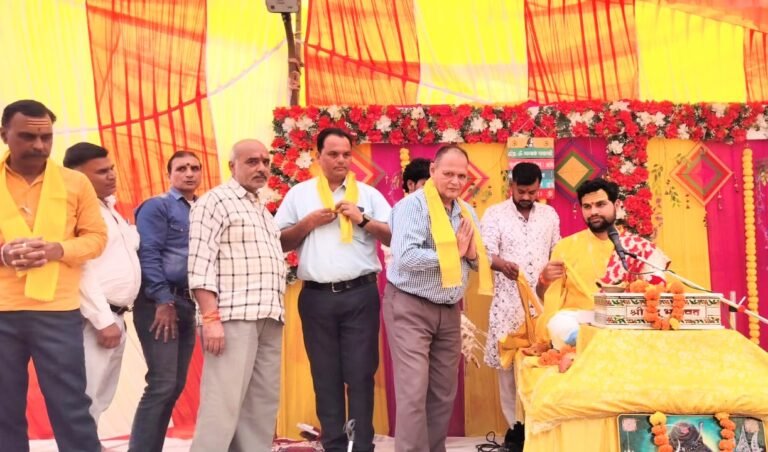 शिव पूजन में जलाभिषेक और बेलपत्र अर्पित करने का विशेष महत्व: शुभम शास्त्री