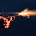 दुकान में घुसकर दुकानदार से मारपीट, तमंचे से फायरिंग का आरोप; तीन पर FIR