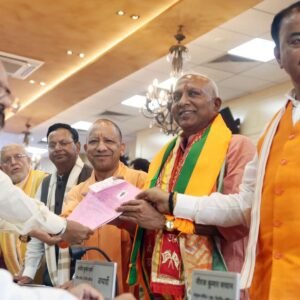 मुख्यमंत्री योगी आदित्यनाथ की उपस्थिति में भाजपा प्रत्याशियों ने राज्यसभा चुनाव हेतु किया नामांकन