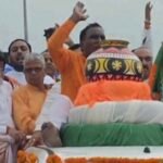 सेवा संकल्प अभियान के तहत विधानसभा फरेंदा क्षेत्र में पूर्व विधायक बजरंग बहादुर सिंह के नेतृत्व में किसान मोर्चा के प्रदेश मंत्री विवेका पांडेय के साथ निकलीभव्य सेवा ज्योति यात्रा