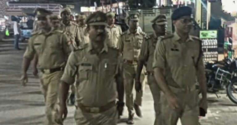 नवरात्रि-दशहरा को लेकर महराजगंज पुलिस अलर्ट, एएसपी ने संभाली सुरक्षा की कमान
