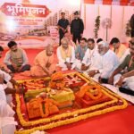 मुख्यमंत्री योगी आदित्यनाथ पद्म लोक आवास योजना के अंतर्गत ₹191 करोड़ से अधिक की लागत से निर्मित होने वाले 602 आवासों के भूमि पूजन कार्यक्रम में हुए सम्मिलित