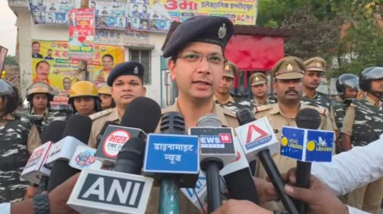 शारदीय नवरात्रि, दुर्गा पूजा एवं दशहरा के दृष्टिगत महराजगंज पुलिस अलर्ट मोड में