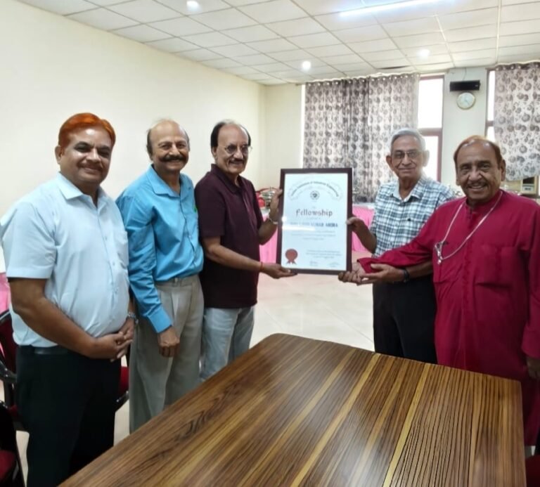 बीएसपी के पूर्व एमडी विनोद कुमार अरोरा को आईआईआईई ने दिया फेलोशिप अवार्ड : भिलाई चेप्टर ने किया सम्मानित