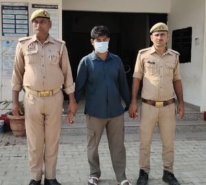 थाना ठूठीबारी पुलिस ने एक वारंटी अभियुक्त को किया गिरफ्तार