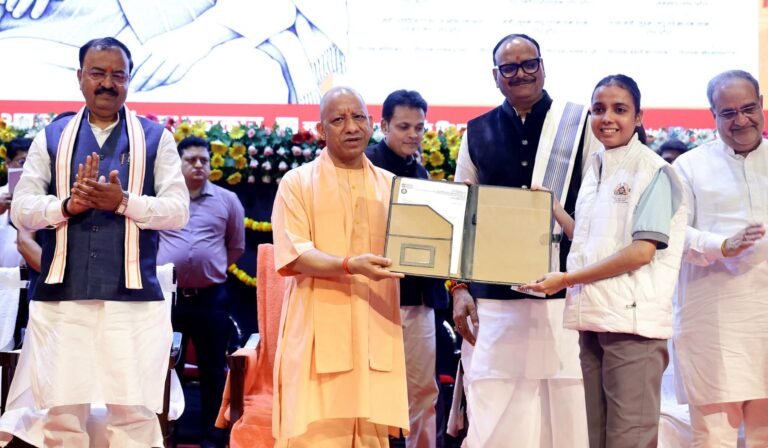 कौशल को सम्मान, युवाओं को रोजगार – ‘आत्मनिर्भर उत्तर प्रदेश’ का संकल्प हो रहा साकार