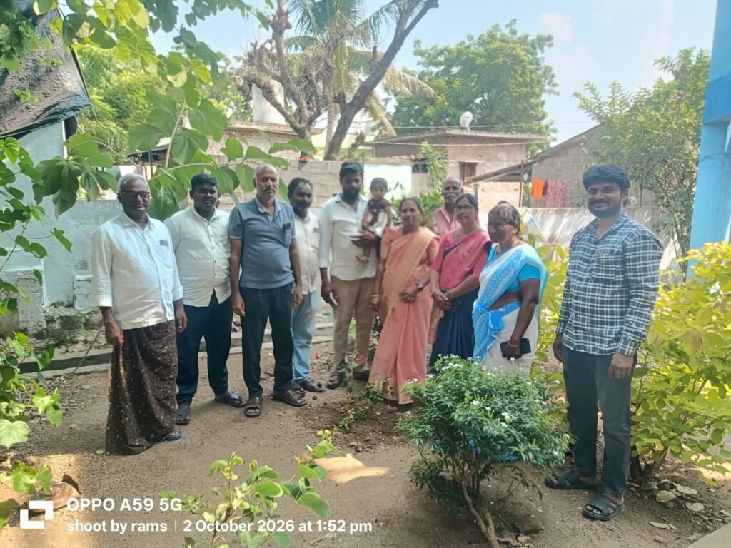హరిత హారంతో ఆదర్శంగా నిలిచిన సర్పంచ్ కాటేపల్లి అశ్విని జన్మదిన వేడుకలు - ఖమ్మం, तेलंगाना