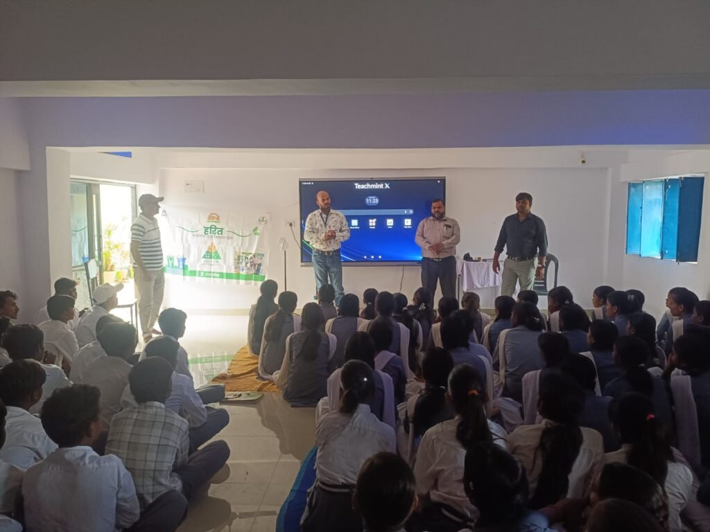 आदर्श इंटर कॉलेज महुली में गूंजा प्लास्टिक मुक्त विद्यालय का संदेश, विद्यार्थियों ने ली शपथ 1 आदर्श इंटर कॉलेज महुली में गूंजा प्लास्टिक मुक्त विद्यालय का संदेश, विद्यार्थियों ने ली शपथ - SONBHADRA, उत्तर प्रदेश