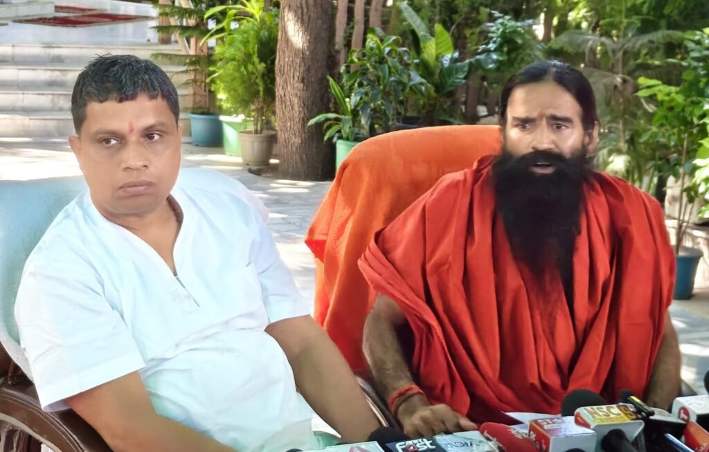 हमारे महान् पूर्वजों, देवी-देवताओं व अवतारी सत्ताओं पर आरोप लगाकर बदनाम करने का हो रहा षड्यंत्र : स्वामी रामदेव 1 हमारे महान् पूर्वजों, देवी-देवताओं व अवतारी सत्ताओं पर आरोप लगाकर बदनाम करने का हो रहा षड्यंत्र : स्वामी रामदेव - HARIDWAR, उत्तराखंड