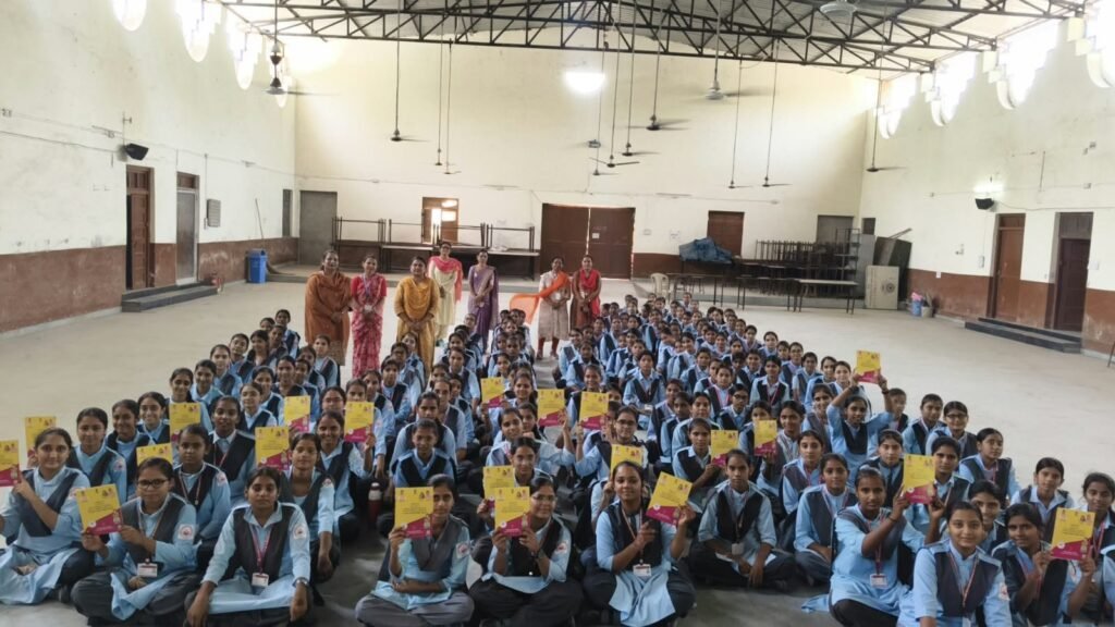 शिक्षण, एनीमिया व माहवारी स्वास्थ्य एवं स्वच्छता प्रबंधन हेतु जागरूकता कार्यक्रम आयोजित* 1 शिक्षण, एनीमिया व माहवारी स्वास्थ्य एवं स्वच्छता प्रबंधन हेतु जागरूकता कार्यक्रम आयोजित* - PALI, राजस्थान
