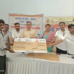 विकसित भारत जन सेवा योजना अभियान के तहत महापौर नमिता विकास बुबकिया ने पीएम स्वनिधि एवं पीएम आवास योजना के लाभार्थियों से किया संवाद