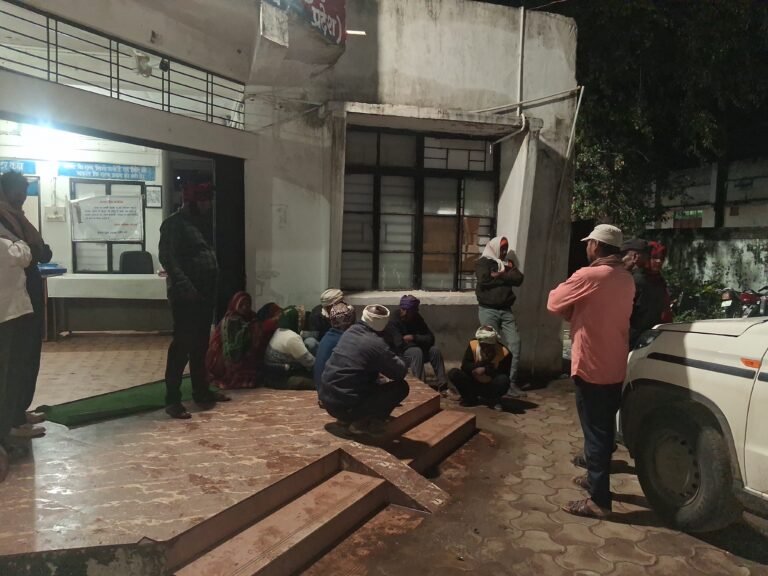 बोलेरो की टक्कर से दो की मौत