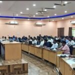 सिंगरौली: निर्माण कार्यों में लापरवाही पर जिला पंचायत सीईओ सख्त, उपयंत्री का 3 दिन का वेतन काटने के निर्देश