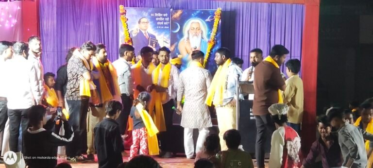 आगरा में वाल्मीकि जयंती हर्षोल्लास के साथ मनाई गई, शासन-प्रशासन की व्यवस्थाएं रही शानदार