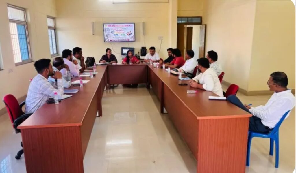 कटनी मार्बल को जी,आई,टैग दिलाने की प्रक्रिया तेज ज्योती सिंह चौहान की पहल 1 कटनी मार्बल को जी,आई,टैग दिलाने की प्रक्रिया तेज ज्योती सिंह चौहान की पहल - कटनी, मध्य प्रदेश