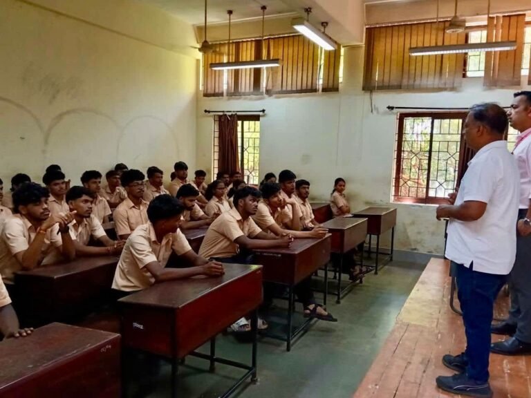 16-मयेम विधानसभा क्षेत्र में नए और छूटे हुए मतदाताओं के नाम दर्ज कराने के लिए विशेष अभियान