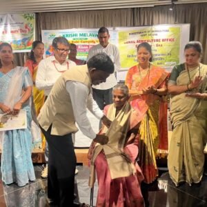 गोवा के मंत्री रमेश तवडकर ने कृषि मेले में लिया हिस्सा, महिला किसानों को किया सम्मानित