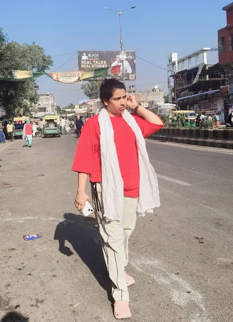 सहारनपुर से बड़ी खबर! “जज साहब ने डेट पर बुलाया है!” — महिला की सोशल मीडिया पोस्ट चर्चा में 1 सहारनपुर से बड़ी खबर! “जज साहब ने डेट पर बुलाया है!” — महिला की सोशल मीडिया पोस्ट चर्चा में - SAHARANPUR, उत्तर प्रदेश