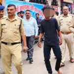 पुरानी रंजिश के चलते डेयरी संचालक पर जानलेवा हमला 24 घंटे में ही आरोपी को किया गिरफतार लूटी हुई सोने की चैन पंच एवं धार धार चाकू बरामद