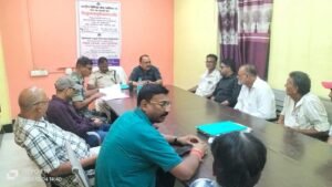 दुर्गा पूजा में यातायात व्यवस्था सुचारू रखने को लेकर गढ़वा थाना में बैठक 3 FB IMG 1791119782073