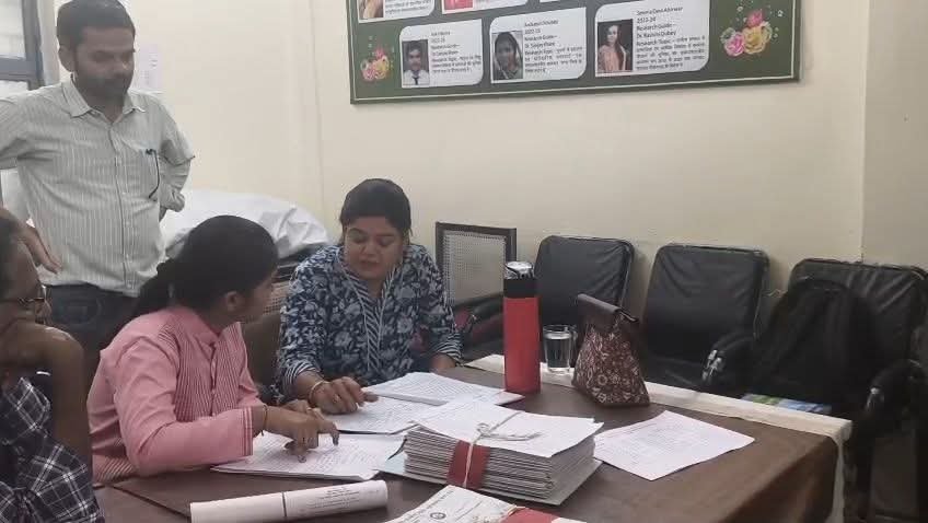 राष्ट्रपति की शक्तियों पर जवाब—‘मैं इतना ही जानती हूं’, सागर में छात्राओं की कॉपियों से खुली पोल - सागर, मध्य प्रदेश
