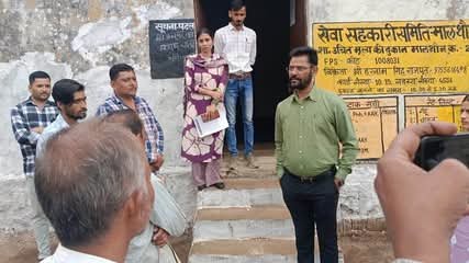 शासकीय उचित मूल्य दुकान का जिला पंचायत सीईओ ने किया निरीक्षण