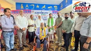 सेवा संकल्प अभियान के तहत दिव्यांगजनों को वितरित किए सहायक उपकरण, विधायक शैलेंद्र कुमार जैन एवं भाजपा जिलाध्यक्ष श्याम तिवारी ने किया संवाद