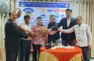 लायंस क्लब हरिकनक ग्रेटर में चार नए सदस्यों ने ली सदस्यता 2 IMG 20260930 WA0083